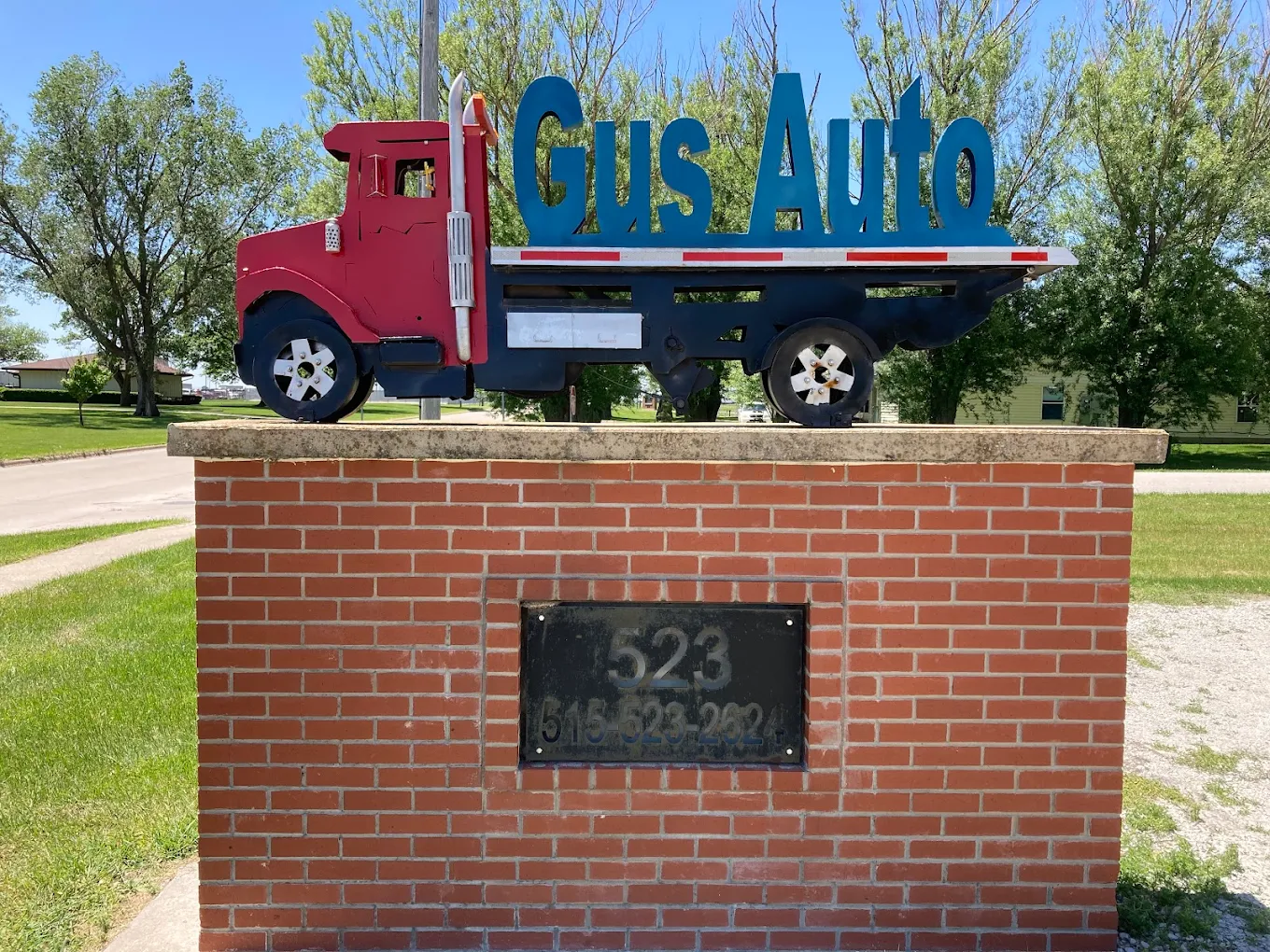 Gus Automotive service bay Stuart Iowa